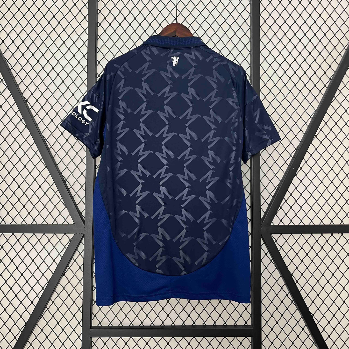 Manchester United Away Football shirt 2024/25