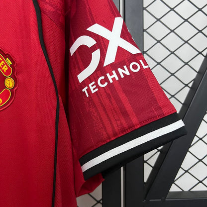 Manchester United  Home Football shirt 2025/26