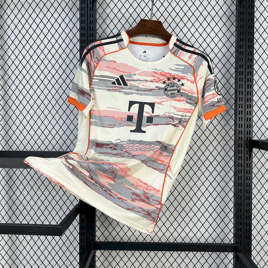 Bayern Munich Away Football shirt 2025/26